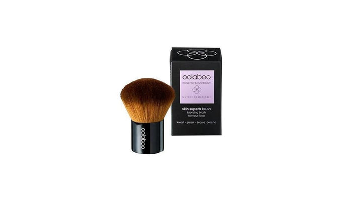 Bronzer brush